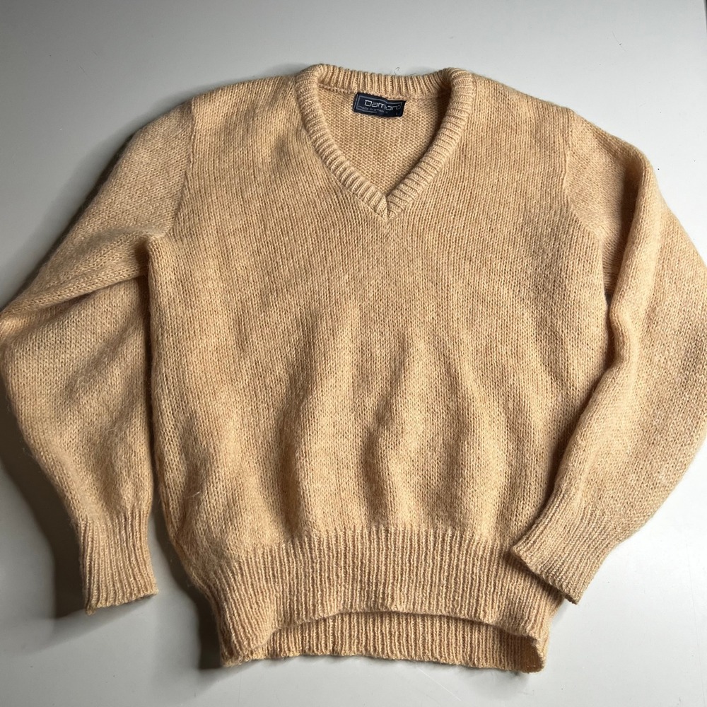 Vintage 70s Damon Mohair Blend V-Neck Sweater Mens Large Camel Tan Made‎ in USA